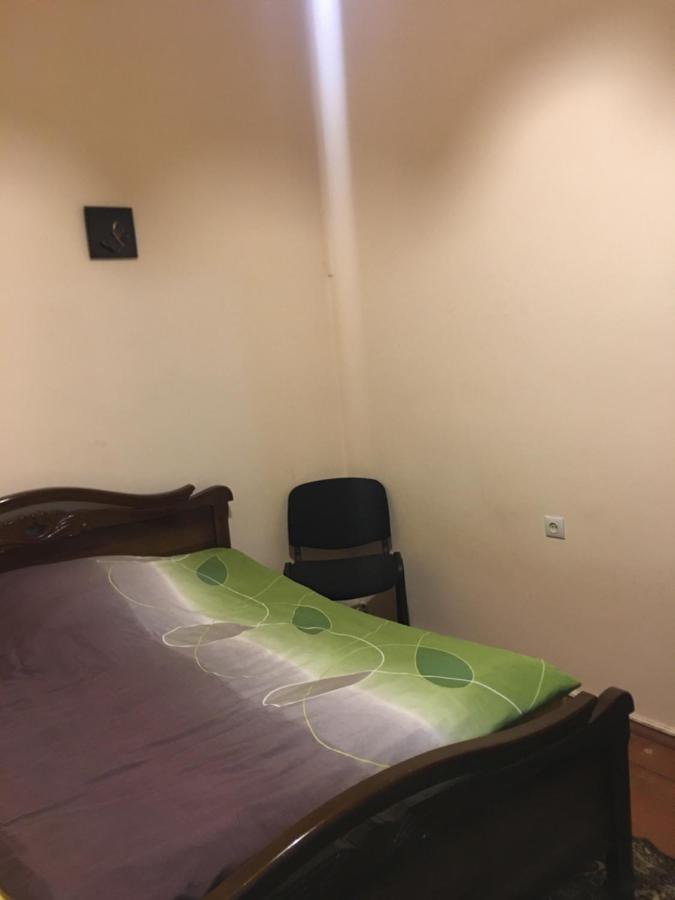 Friendly B&B Гюмри Екстериор снимка